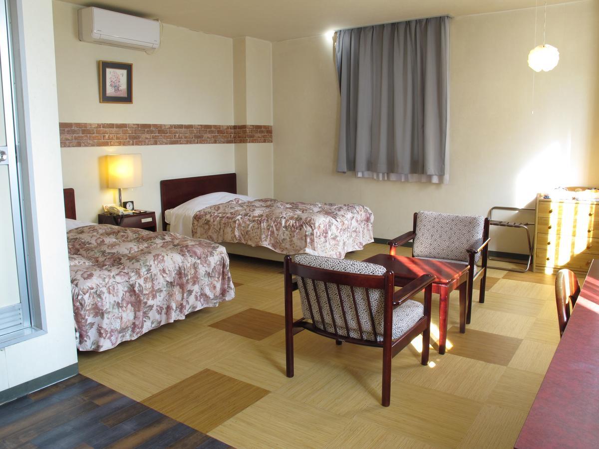 Hotel Platon Annex Green Plaza Chikuma Dış mekan fotoğraf